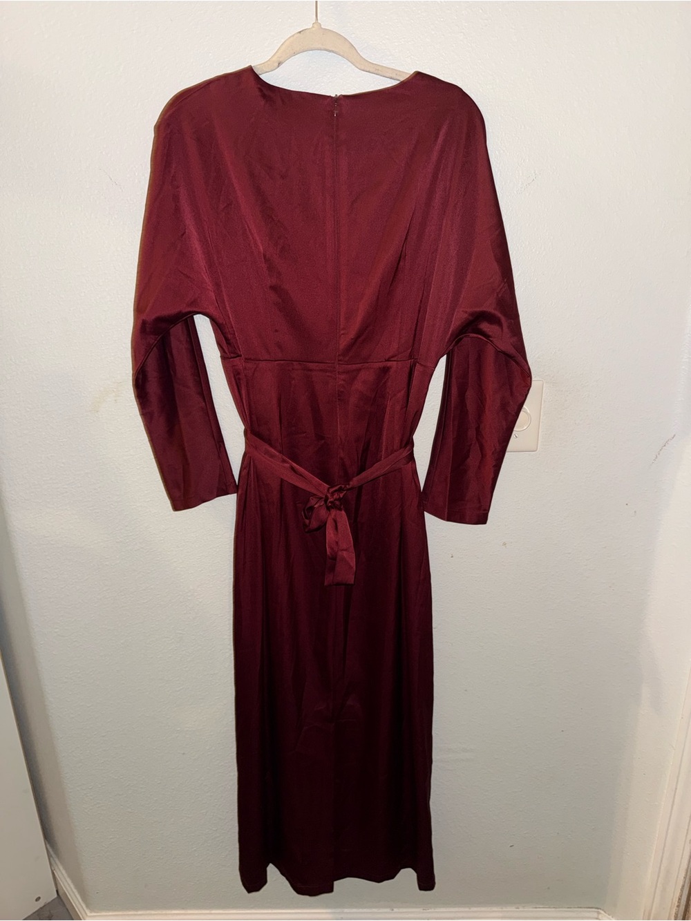 Dainty Jewells Burgundy Twist-Front Maxi Dress - Picture 3 of 4